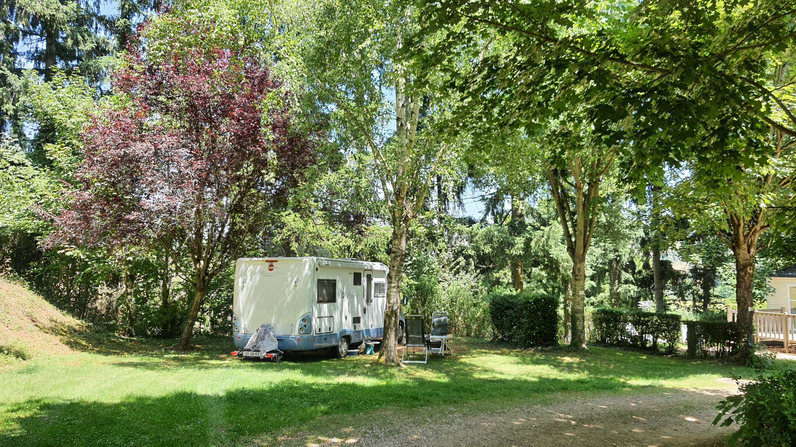 emplacement camping cluny